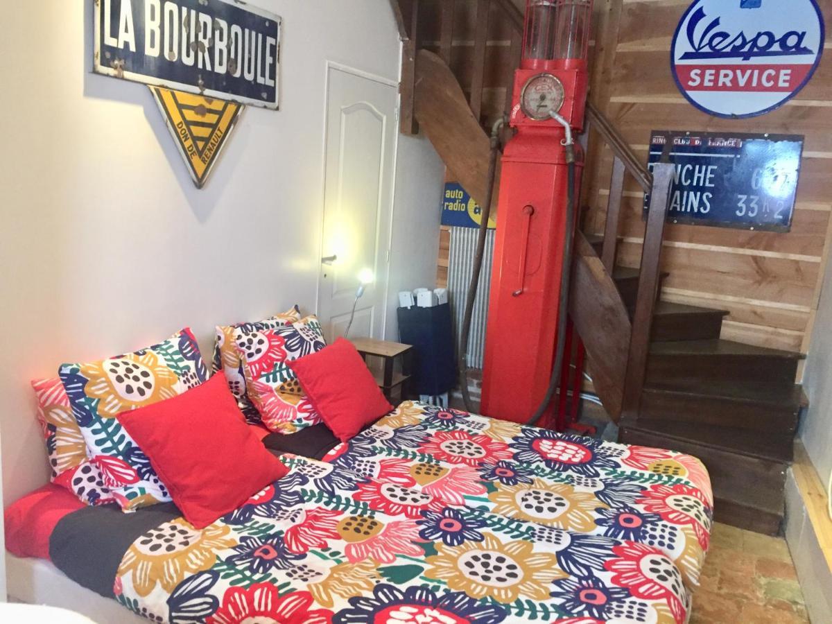 Les Maitres Sonneurs Bed & Breakfast Huriel Luaran gambar
