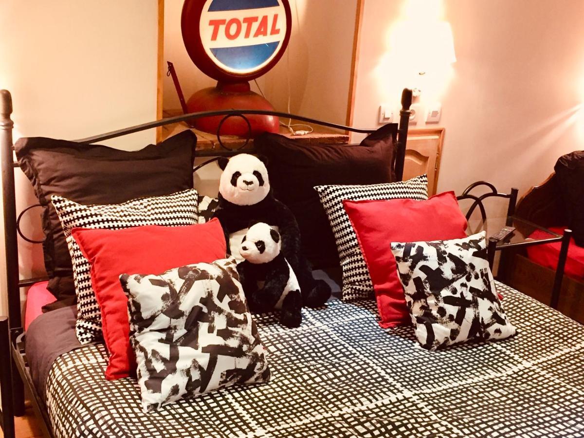 Les Maitres Sonneurs Bed & Breakfast Huriel Luaran gambar
