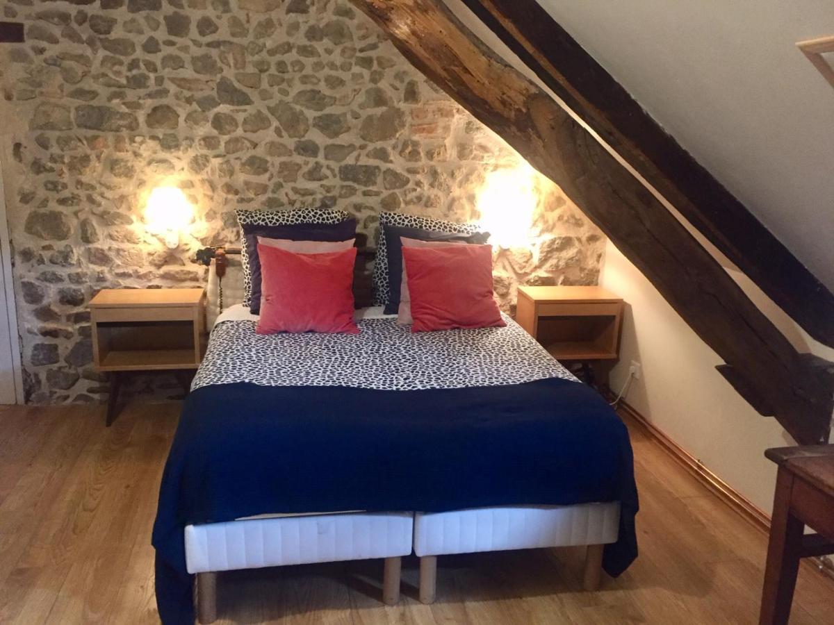 Les Maitres Sonneurs Bed & Breakfast Huriel Luaran gambar