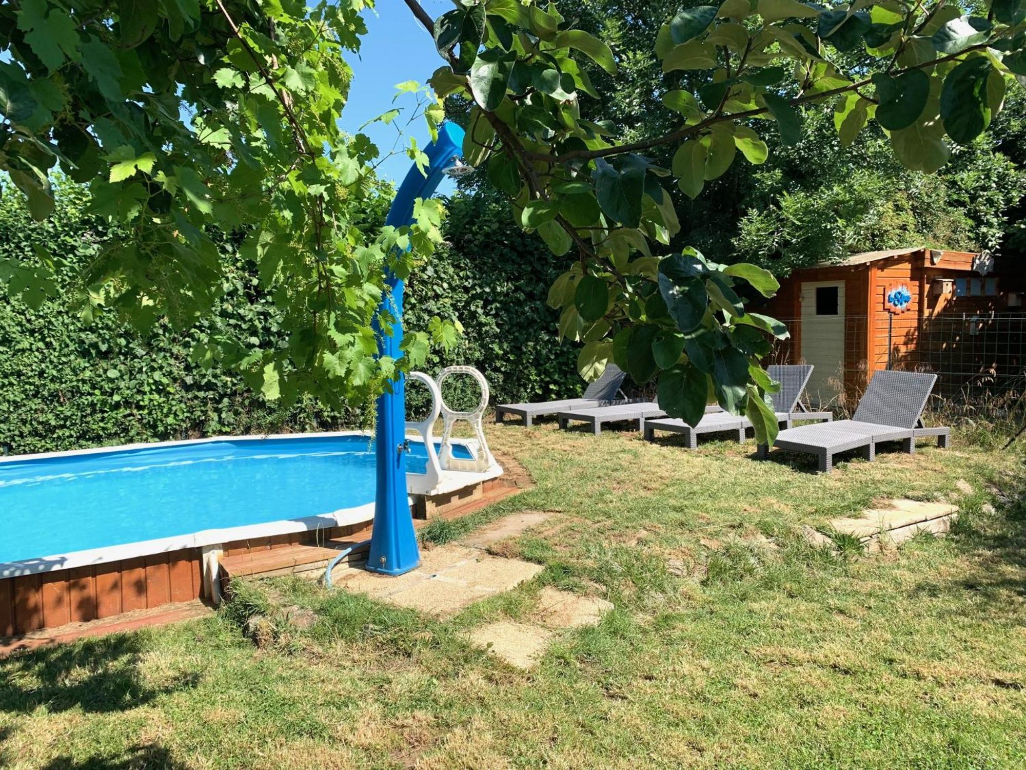 Les Maitres Sonneurs Bed & Breakfast Huriel Luaran gambar